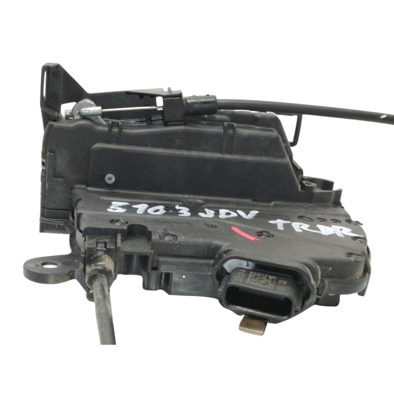 Recambio de cerradura puerta trasera derecha para renault captur 0.9 tce referencia OEM IAM 805027072R  