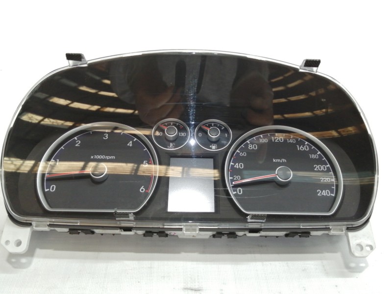 Recambio de cuadro instrumentos para hyundai i30 comfort referencia OEM IAM 940332R220  