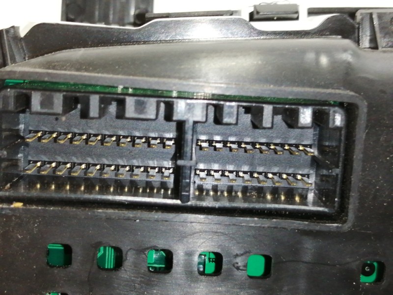 Recambio de cuadro instrumentos para hyundai i30 comfort referencia OEM IAM 940332R220  