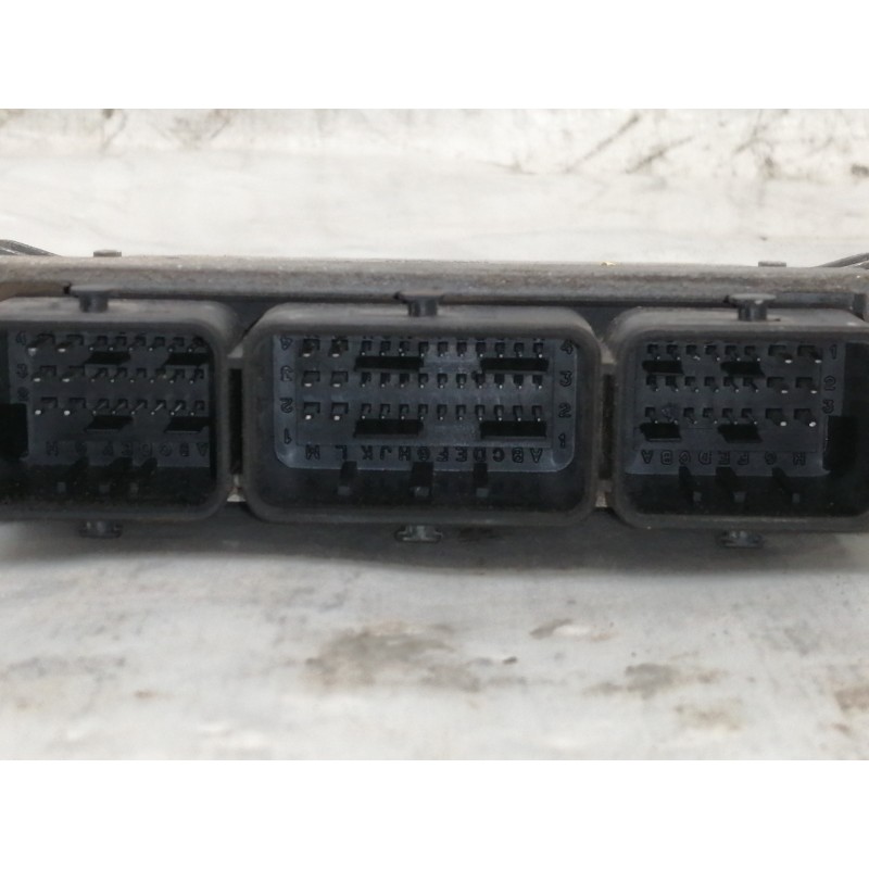 Recambio de centralita motor uce para citroën c2 x referencia OEM IAM 9645989480 3LXHZKI3E 16623004 IAW48P27H 