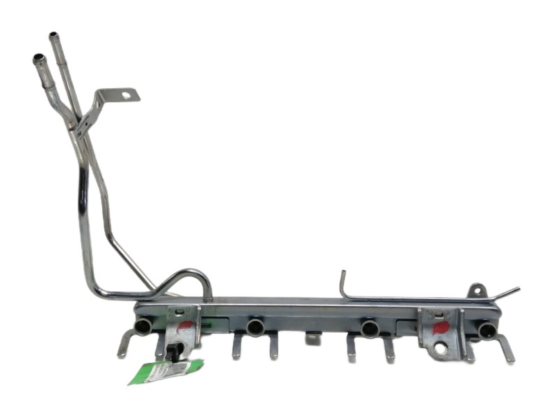 Recambio de rampa inyectora para suzuki jimny sn (fj) cabrio jlx referencia OEM IAM 1573054D00  