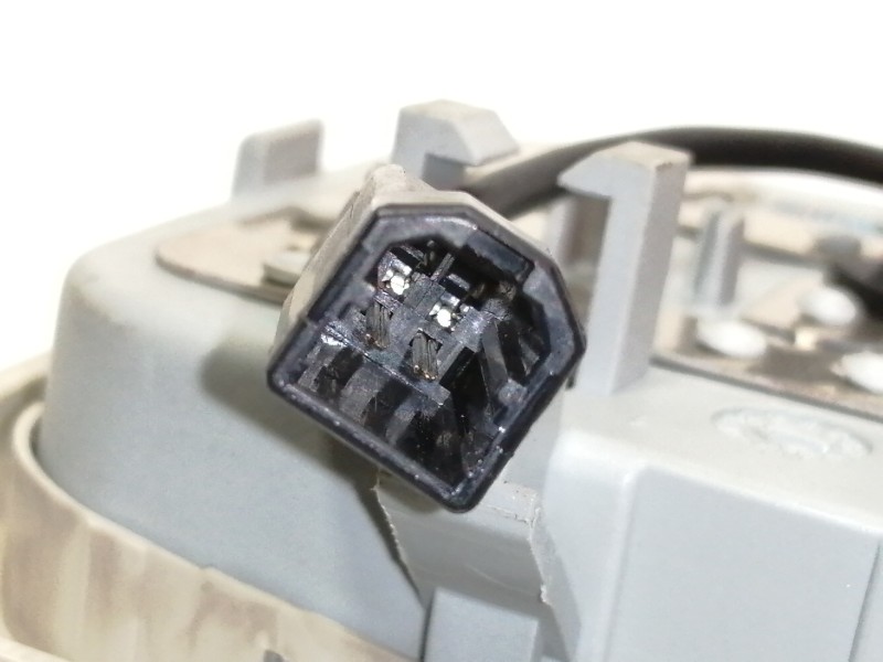 Recambio de luz interior para fiat croma (194) 1.9 jtd 16v cat referencia OEM IAM 735316712  