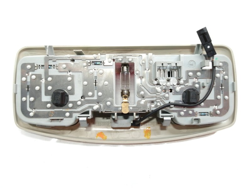 Recambio de luz interior para fiat croma (194) 1.9 jtd 16v cat referencia OEM IAM 735316712  