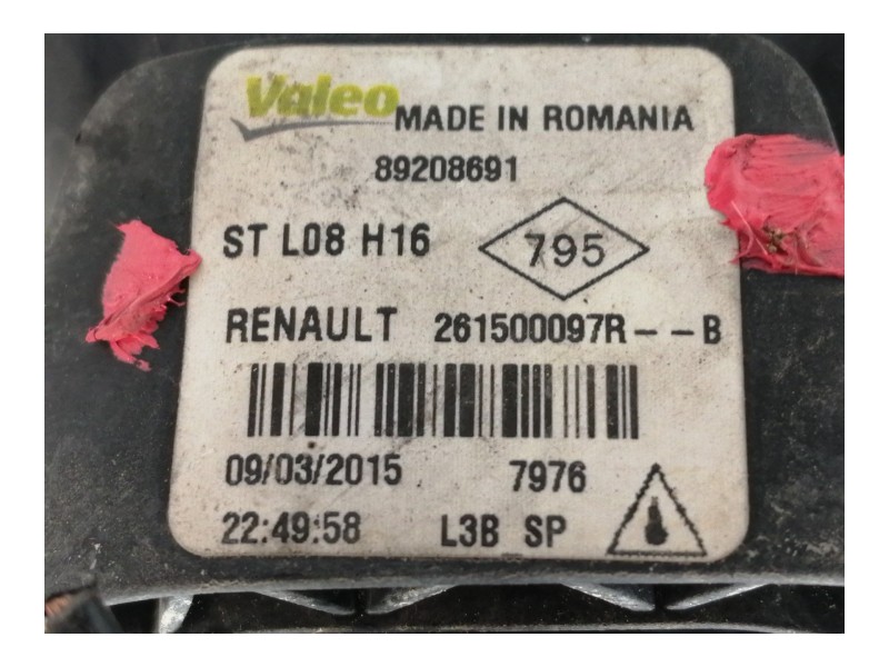 Recambio de faro antiniebla derecho para renault captur 0.9 tce referencia OEM IAM 261500097RB  