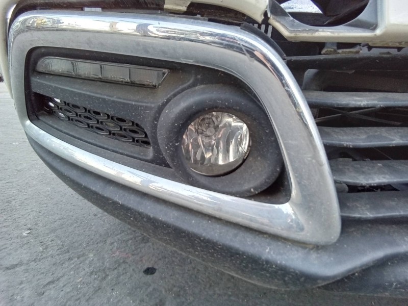 Recambio de faro antiniebla derecho para renault captur 0.9 tce referencia OEM IAM 261500097RB  