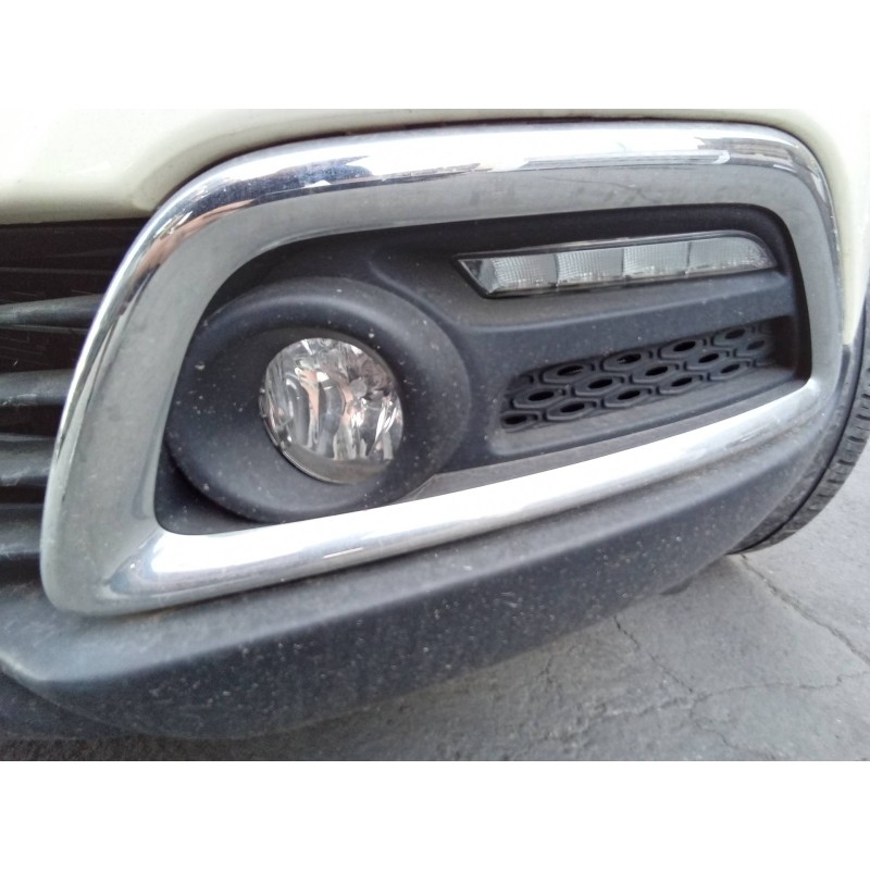 Recambio de faro antiniebla izquierdo para renault captur 0.9 tce referencia OEM IAM 261500097RB  