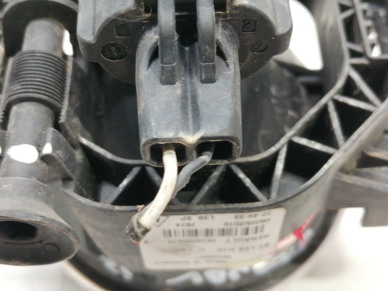 Recambio de faro antiniebla izquierdo para renault captur 0.9 tce referencia OEM IAM 261500097RB  