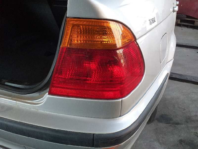 Recambio de piloto trasero derecho para bmw serie 3 berlina (e46) 320d referencia OEM IAM 8364922  