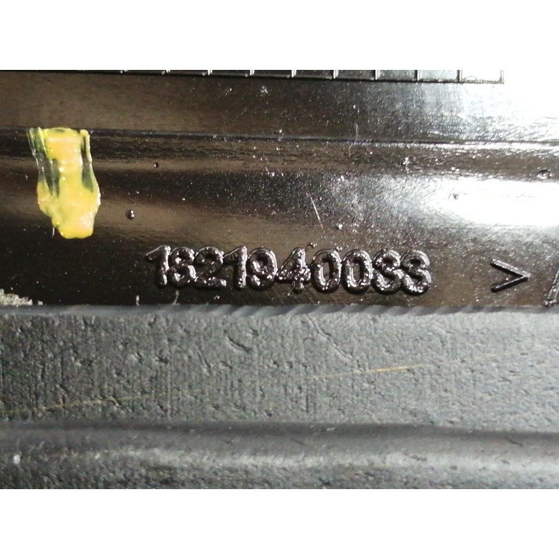 Recambio de rejilla aireadora para fiat croma (194) 1.9 jtd 16v cat referencia OEM IAM 1821940047  