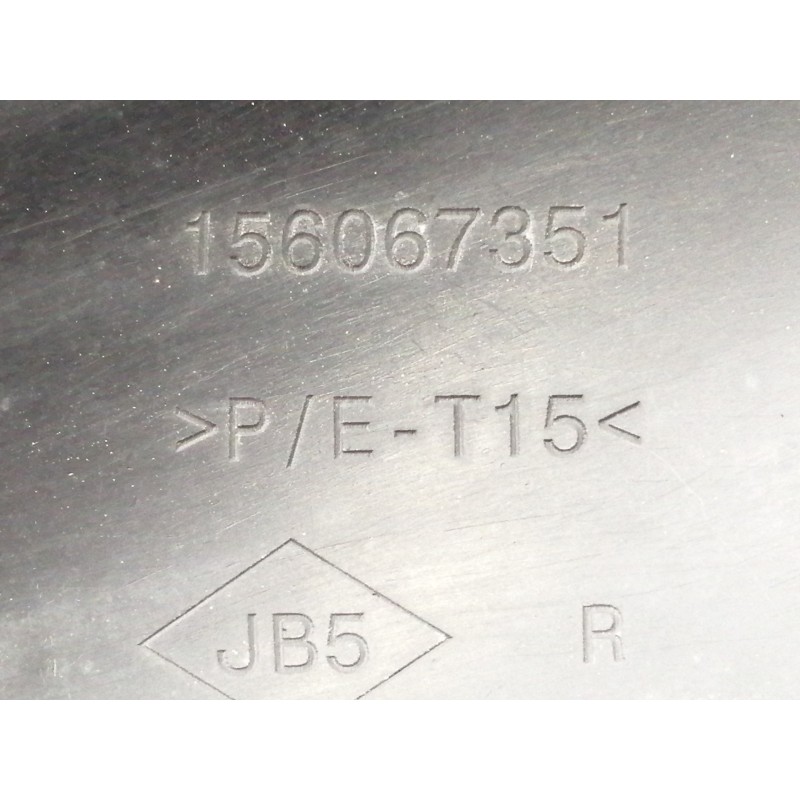 Recambio de guarnecido puerta delantera derecha para renault captur 0.9 tce referencia OEM IAM 156067391 156067351 156067371