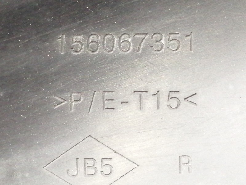 Recambio de guarnecido puerta delantera derecha para renault captur 0.9 tce referencia OEM IAM 156067391 156067351 156067371