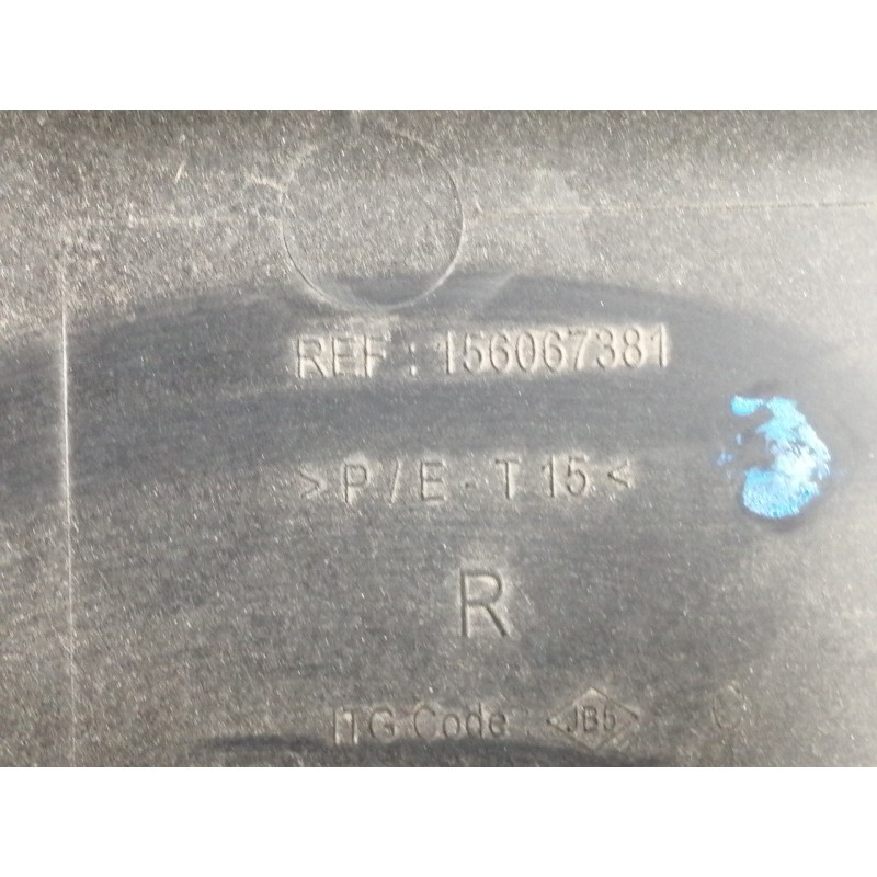 Recambio de guarnecido puerta trasera derecha para renault captur 0.9 tce referencia OEM IAM 156067381 156067401 