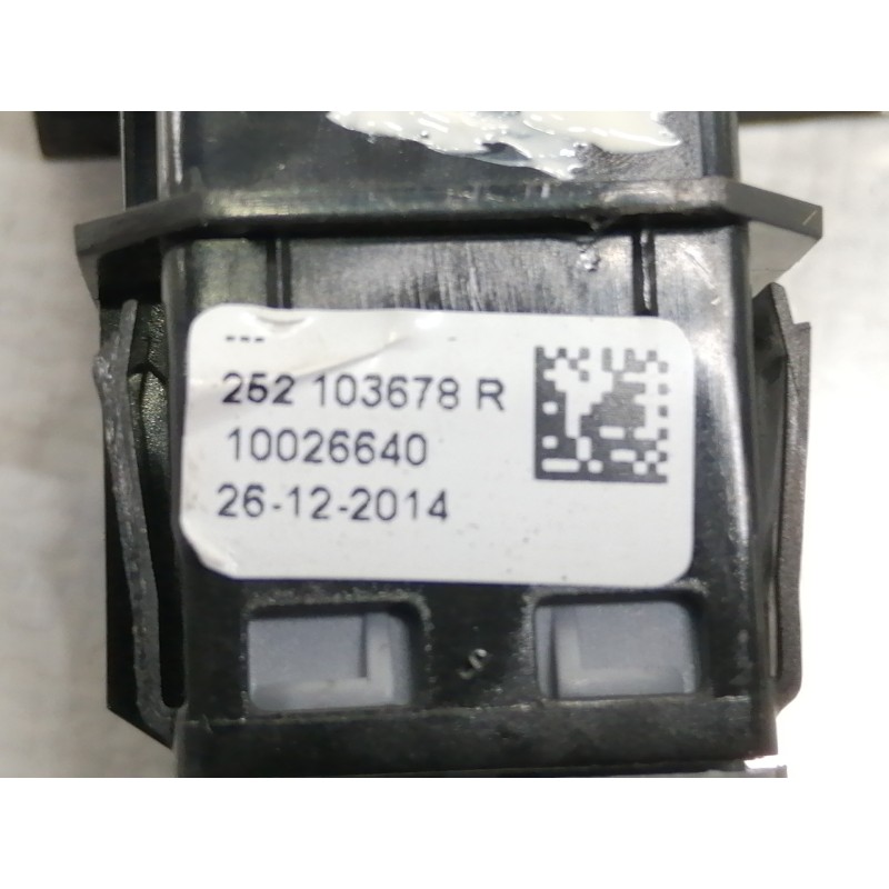 Recambio de interruptor para renault captur 0.9 tce referencia OEM IAM 252103678R  