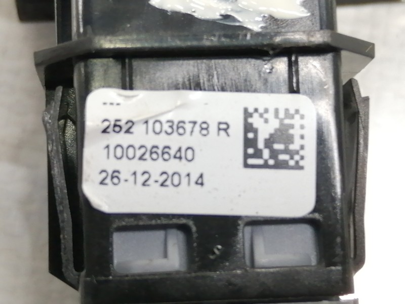 Recambio de interruptor para renault captur 0.9 tce referencia OEM IAM 252103678R  