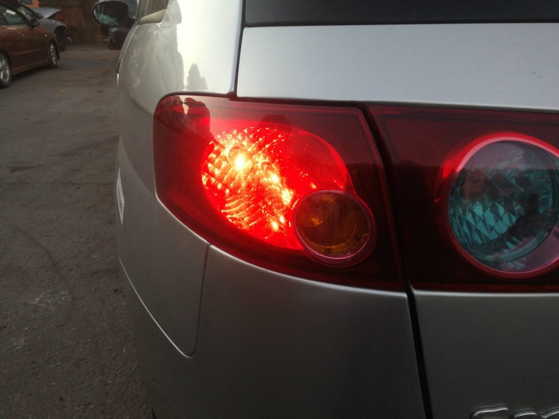 Recambio de piloto trasero izquierdo para fiat croma (194) 1.9 jtd 16v cat referencia OEM IAM 51727250  