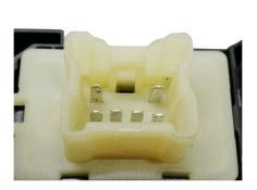 Recambio de mando elevalunas delantero derecho para renault captur 0.9 tce referencia OEM IAM 809602454R   2