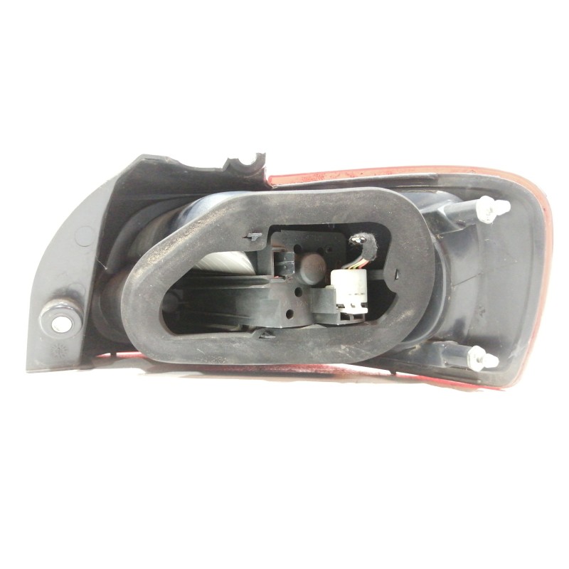 Recambio de piloto trasero izquierdo para fiat croma (194) 1.9 jtd 16v cat referencia OEM IAM 51727250  