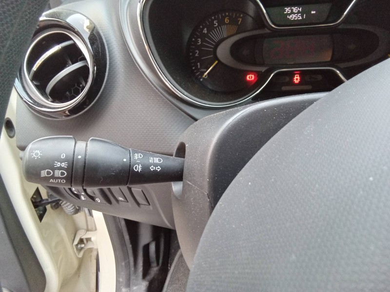 Recambio de mando intermitentes para renault captur 0.9 tce referencia OEM IAM 255675887R  