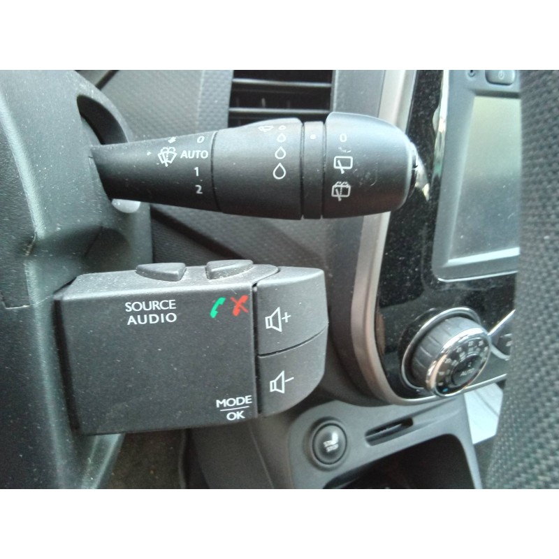 Recambio de mando limpia para renault captur 0.9 tce referencia OEM IAM 255675887R  