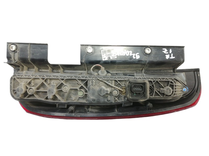 Recambio de piloto trasero izquierdo para fiat doblo cargo basis kasten referencia OEM IAM 02038099900010 00518106740 2038075L 2