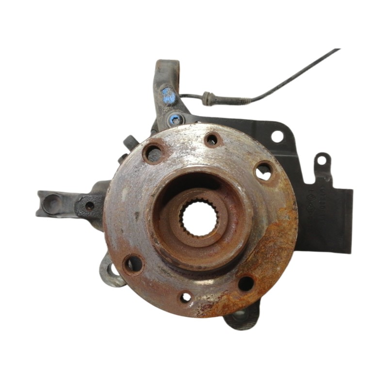 Recambio de mangueta delantera izquierda para renault captur 0.9 tce referencia OEM IAM   