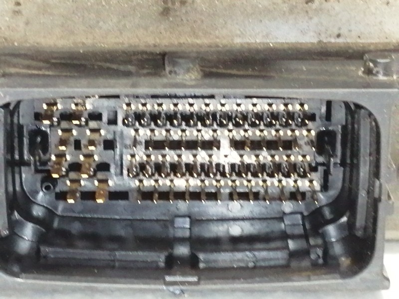 Recambio de centralita motor uce para opel meriva cosmo referencia OEM IAM 97350948  