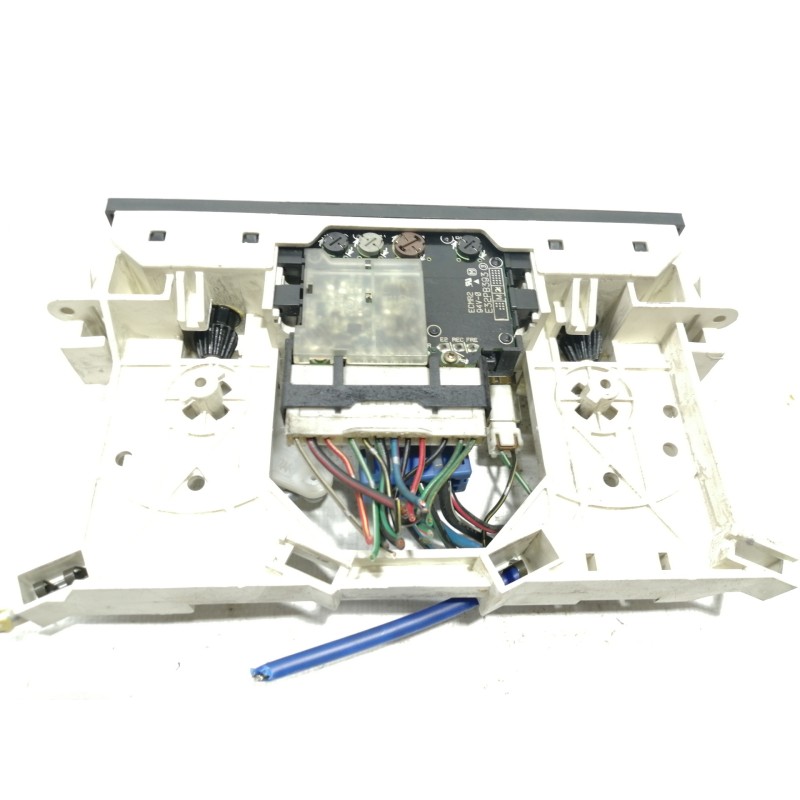 Recambio de mando calefaccion / aire acondicionado para mitsubishi space wagon (n80/n90) 2,4 glx referencia OEM IAM MR398658  
