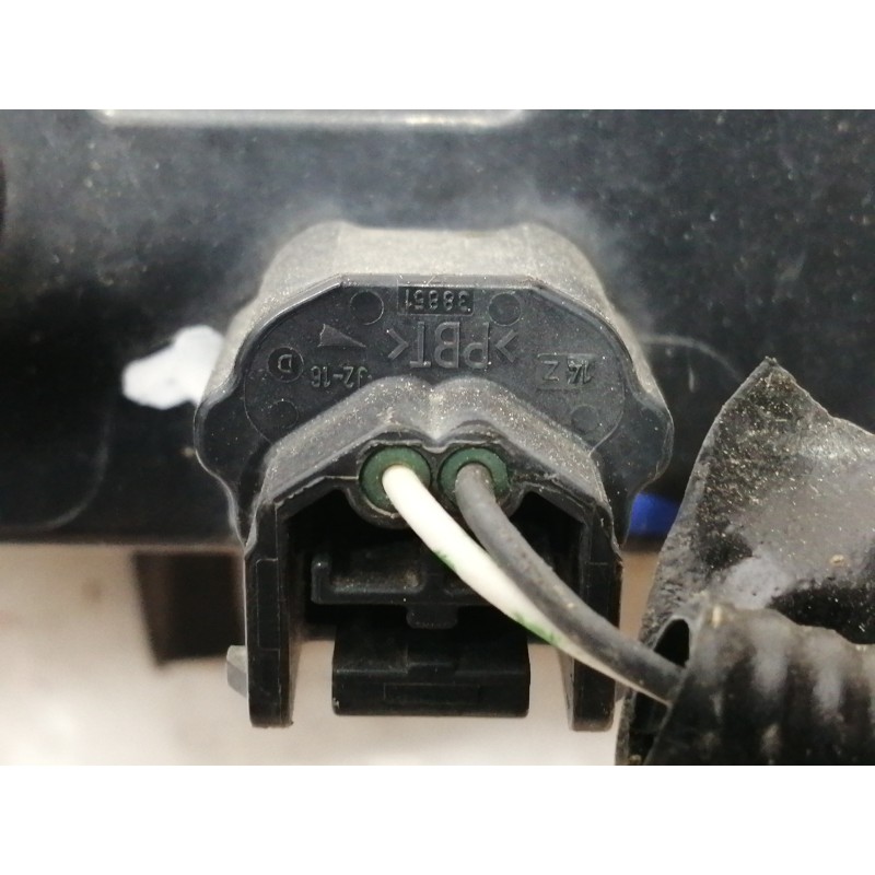 Recambio de piloto delantero derecho para renault captur 0.9 tce referencia OEM IAM 266059367R  