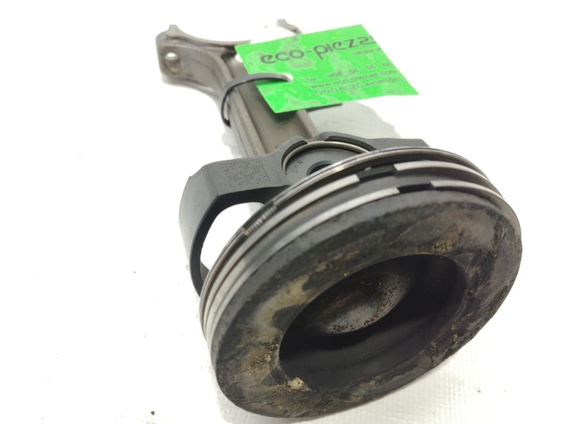 Recambio de piston para nissan nv 200 (m20) evalia premium referencia OEM IAM   