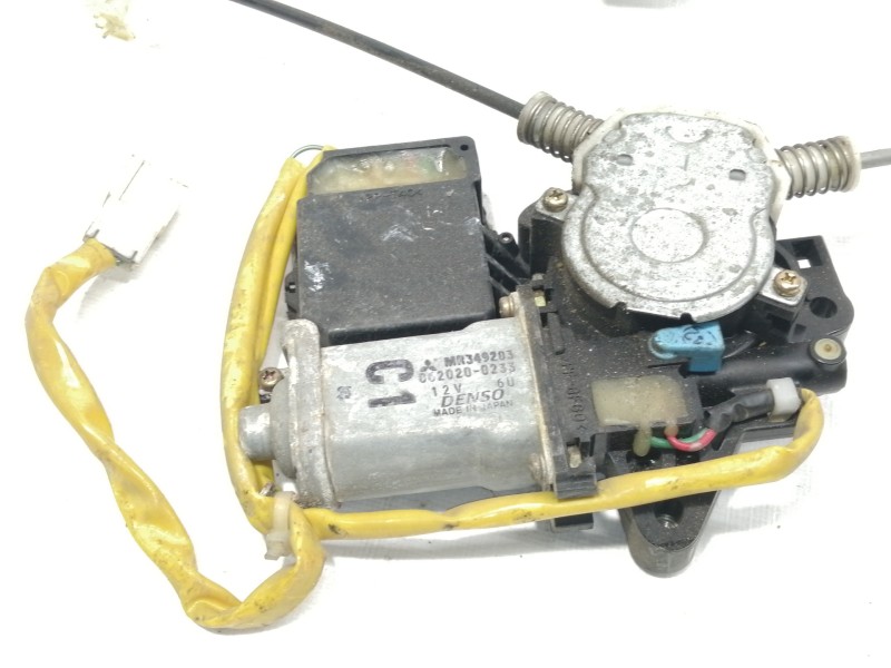 Recambio de elevalunas delantero izquierdo para mitsubishi space wagon (n80/n90) 2,4 glx referencia OEM IAM 0620200233  