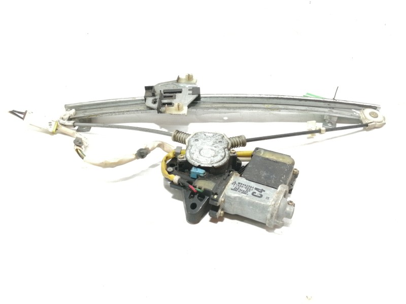 Recambio de elevalunas trasero derecho para mitsubishi space wagon (n80/n90) 2,4 glx referencia OEM IAM 0620200541  