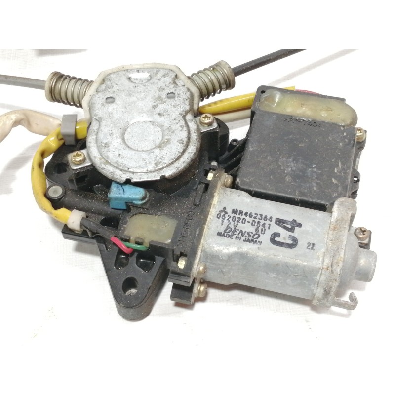 Recambio de elevalunas trasero derecho para mitsubishi space wagon (n80/n90) 2,4 glx referencia OEM IAM 0620200541  