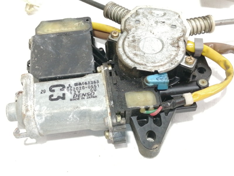 Recambio de elevalunas trasero izquierdo para mitsubishi space wagon (n80/n90) 2,4 glx referencia OEM IAM 0620200551  