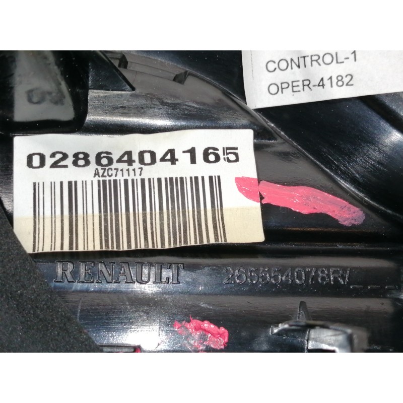 Recambio de piloto trasero izquierdo interior para renault captur 0.9 tce referencia OEM IAM 0286404165  