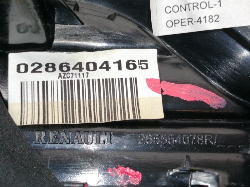 Recambio de piloto trasero izquierdo interior para renault captur 0.9 tce referencia OEM IAM 0286404165  