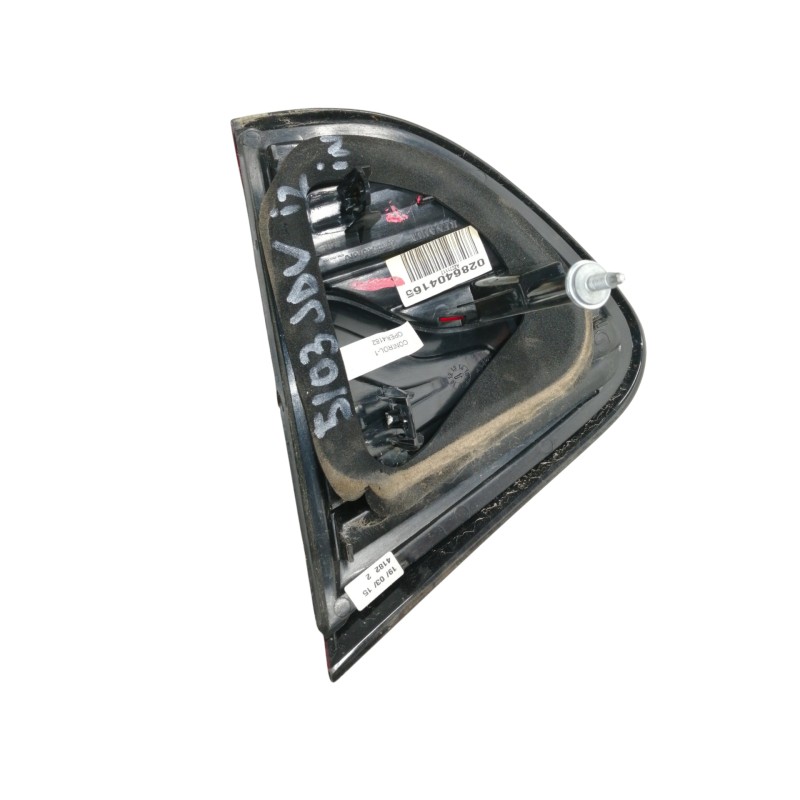 Recambio de piloto trasero izquierdo interior para renault captur 0.9 tce referencia OEM IAM 0286404165  