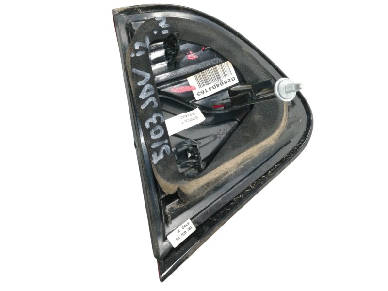 Recambio de piloto trasero izquierdo interior para renault captur 0.9 tce referencia OEM IAM 0286404165  