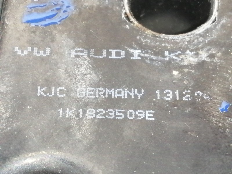 Recambio de cerradura capot para volkswagen golf v berlina (1k1) 1.6 referencia OEM IAM 1K1823509E  