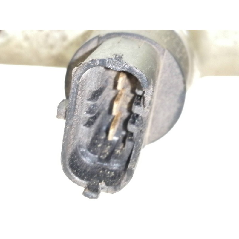 Recambio de rampa inyectora para hyundai santa fe (sm) referencia OEM IAM 0445214026  