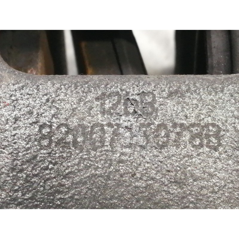 Recambio de pinza freno delantera izquierda para renault captur 0.9 tce referencia OEM IAM 8200715078B 8863D 