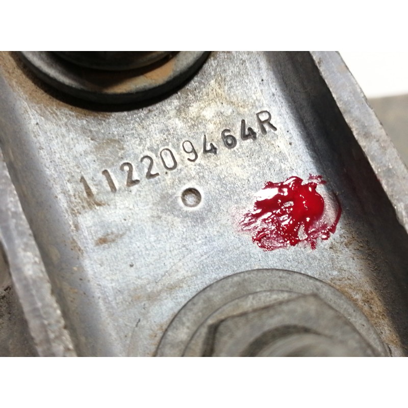Recambio de soporte motor izquierdo para dacia sandero stepway referencia OEM IAM 112209464R  