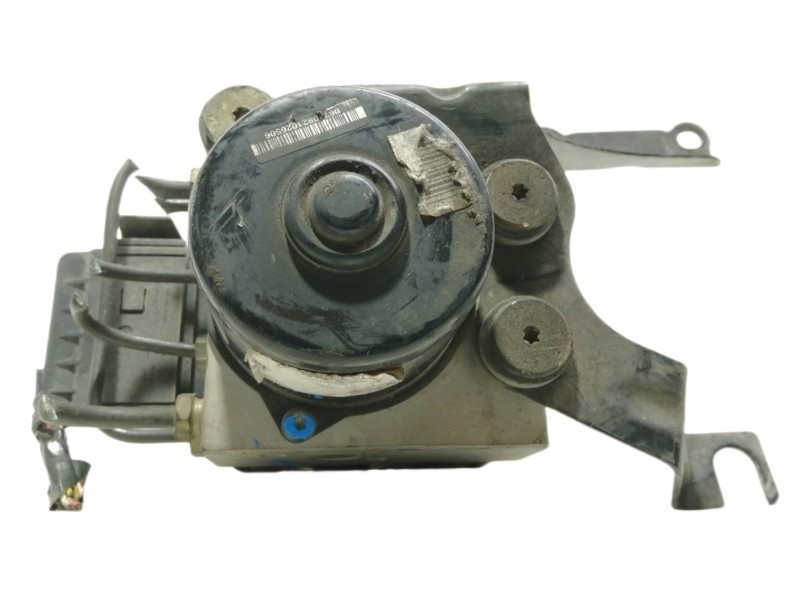 Recambio de abs para ford focus berlina (cak) ghia referencia OEM IAM 98AG2M110CA 5WK8458 