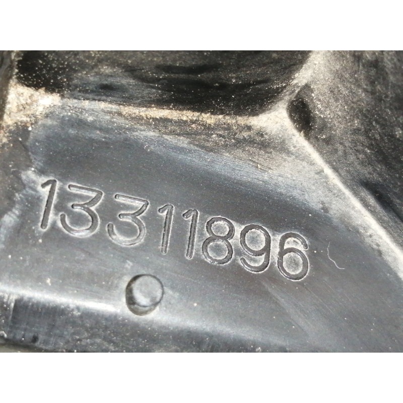 Recambio de filtro aire para chevrolet cruze lt referencia OEM IAM 13311896  