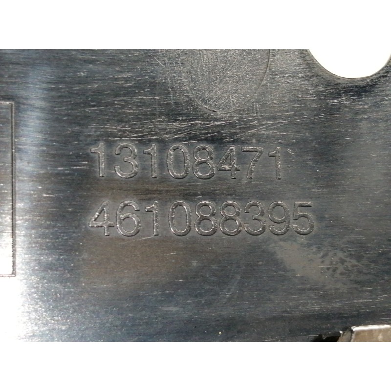 Recambio de rejilla delantera para opel astra h ber. cosmo referencia OEM IAM 95653704  