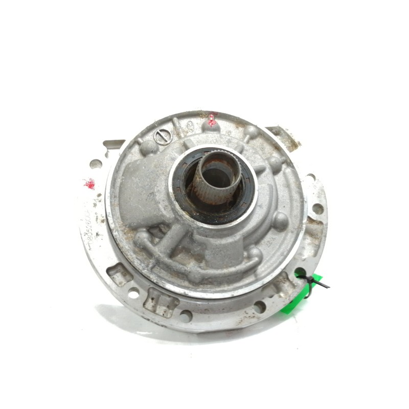 Recambio de bomba aceite para kia carnival td ls referencia OEM IAM 08052606A743  