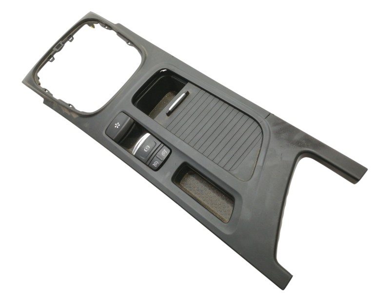 Recambio de moldura para renault megane iv berlina 5p limited referencia OEM IAM 969121990R  