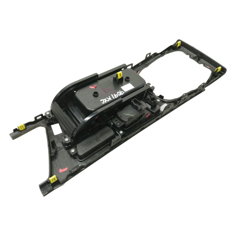 Recambio de moldura para renault megane iv berlina 5p limited referencia OEM IAM 969121990R  