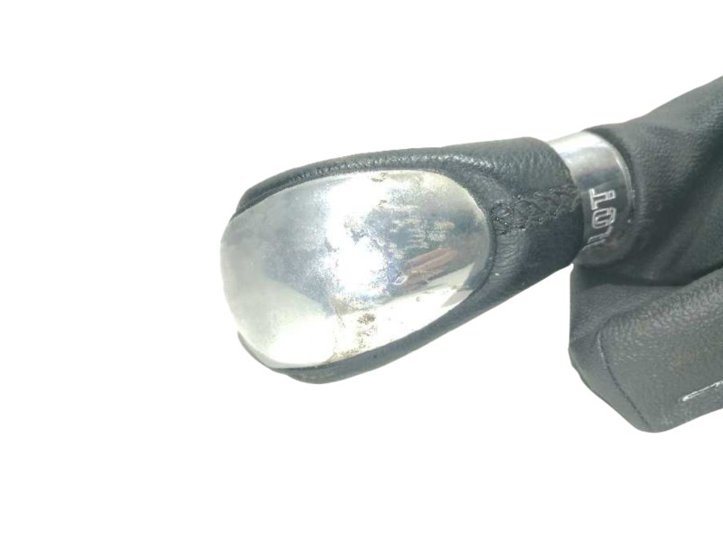 Recambio de pomo palanca cambio para seat ibiza sc (6j1) stylance / style referencia OEM IAM 6J0711113AC  