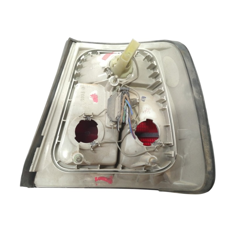 Recambio de piloto trasero izquierdo para bmw serie 5 berlina (e34) 525tds referencia OEM IAM 133689  