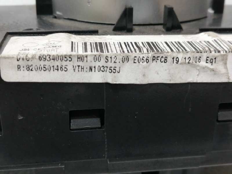 Recambio de mando calefaccion / aire acondicionado para renault scenic ii authentique referencia OEM IAM 8200501465  